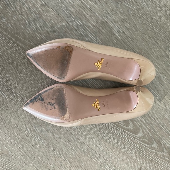Prada Nude Pointed Toe Heels Size 38.5 - Picture 2 of 9